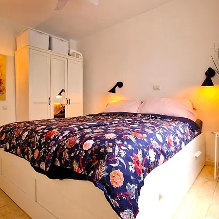Haiti 2 Bedroom アパート *